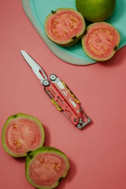 Leatherman Signal