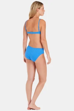 Protest Mixcelebas Bikinibroekje