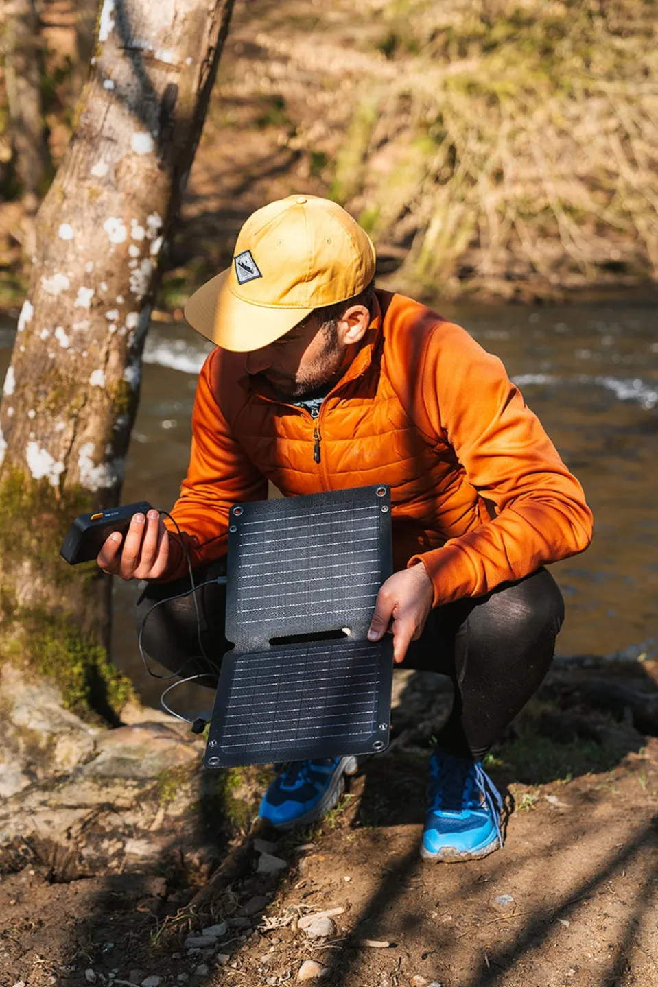 Xtorm Xtorm SolarBooster 14W - Foldable Solar Panel